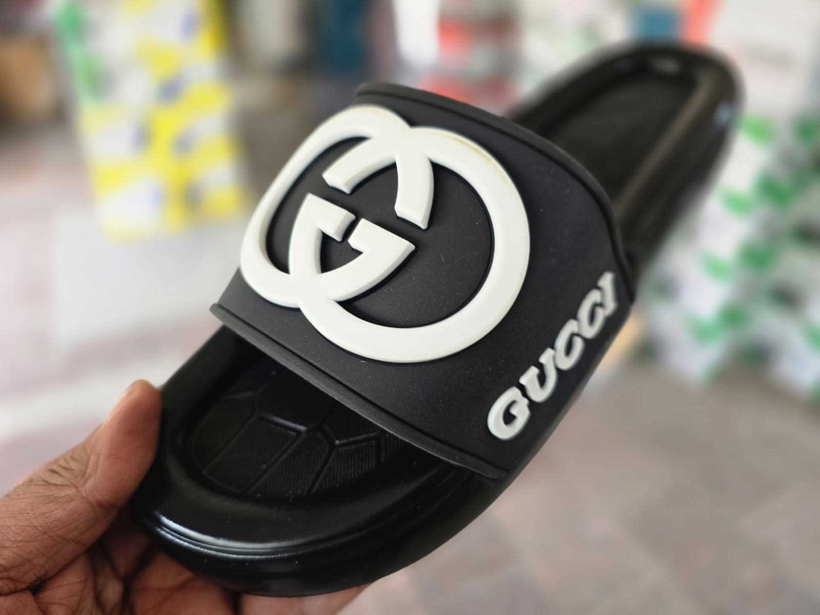 شبشب ربر بروتان رجالي - gg2 - اسود*ابيض