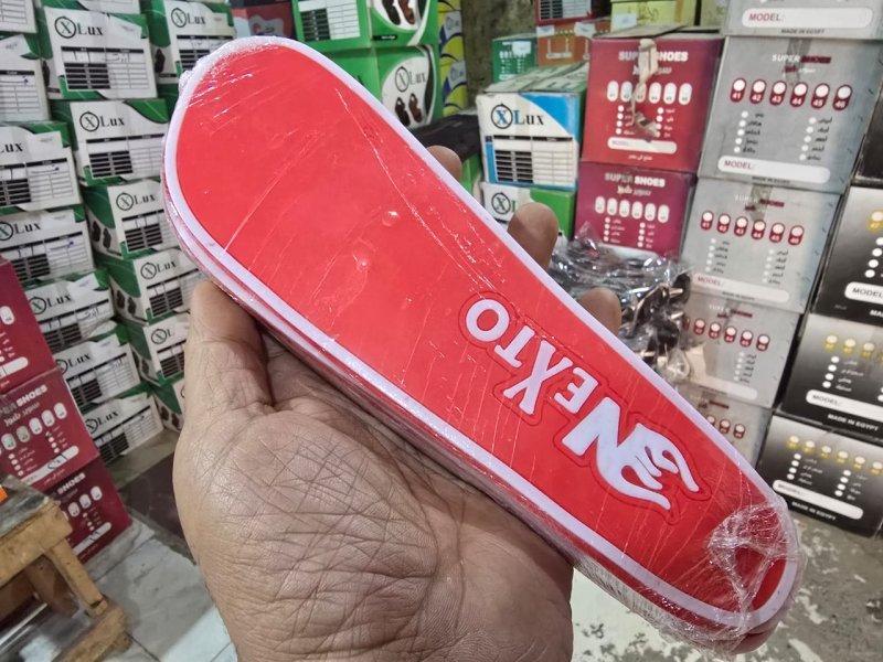 انسيرت نكست - رجالي 4 سم - احمر