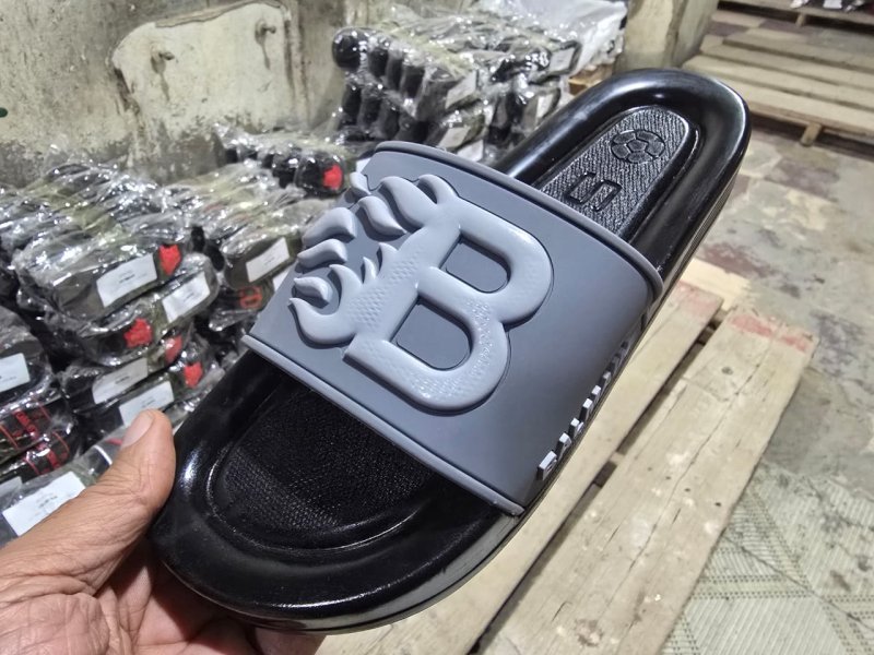 3001 شبشب ربر بروتان رجالي 3 سم - bb- رصاصي