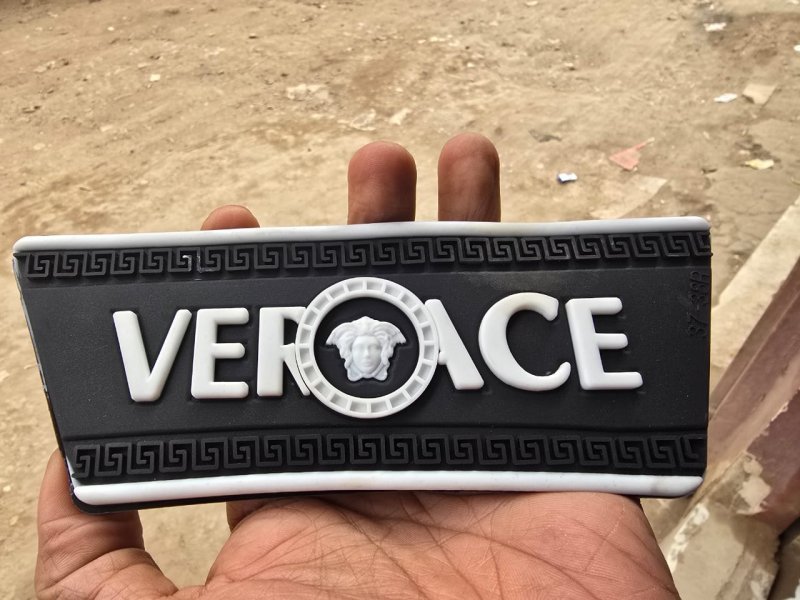 ربر شبابي - اسود*ابيض - فرزتشي