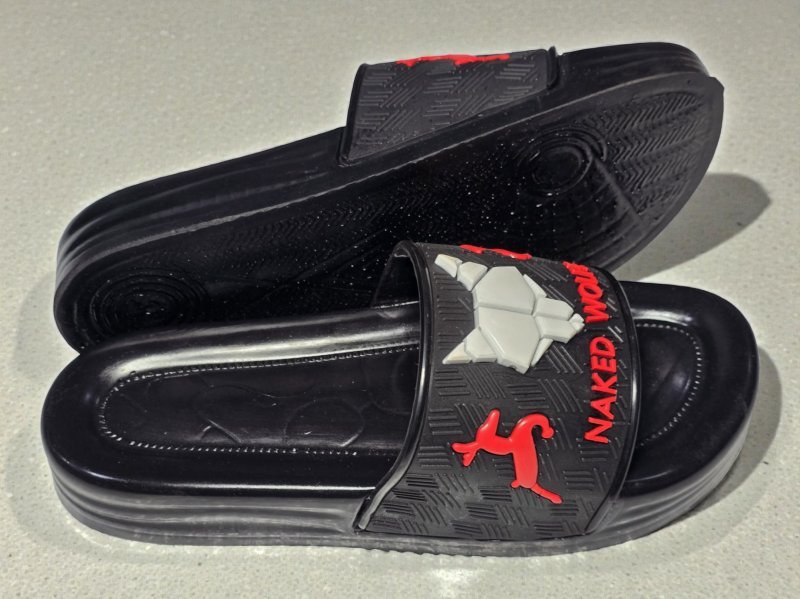 شبشب ربر بروتان شبابي خريطة - ولف 2- ابيض*احمر