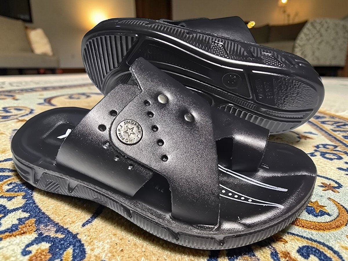 شبشب جلد اولادي - xlux - 409 -   اسود