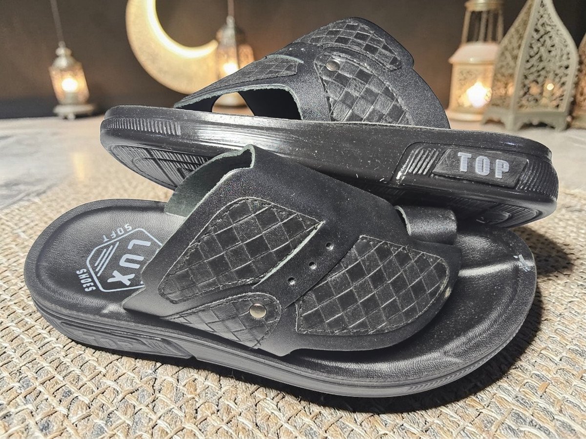 شبشب حقن رجالي xlux - 237- اسود