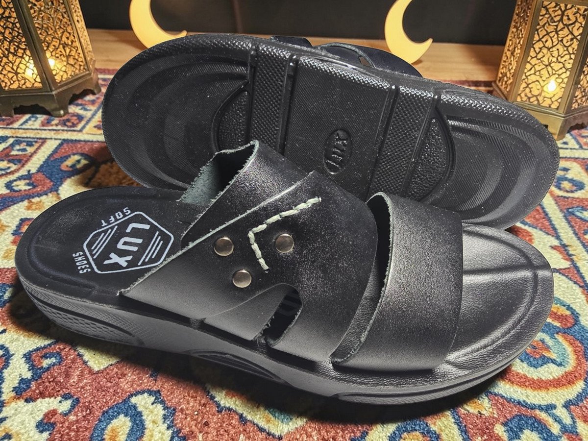 شبشب حقن رجالي xlux - 208- اسود