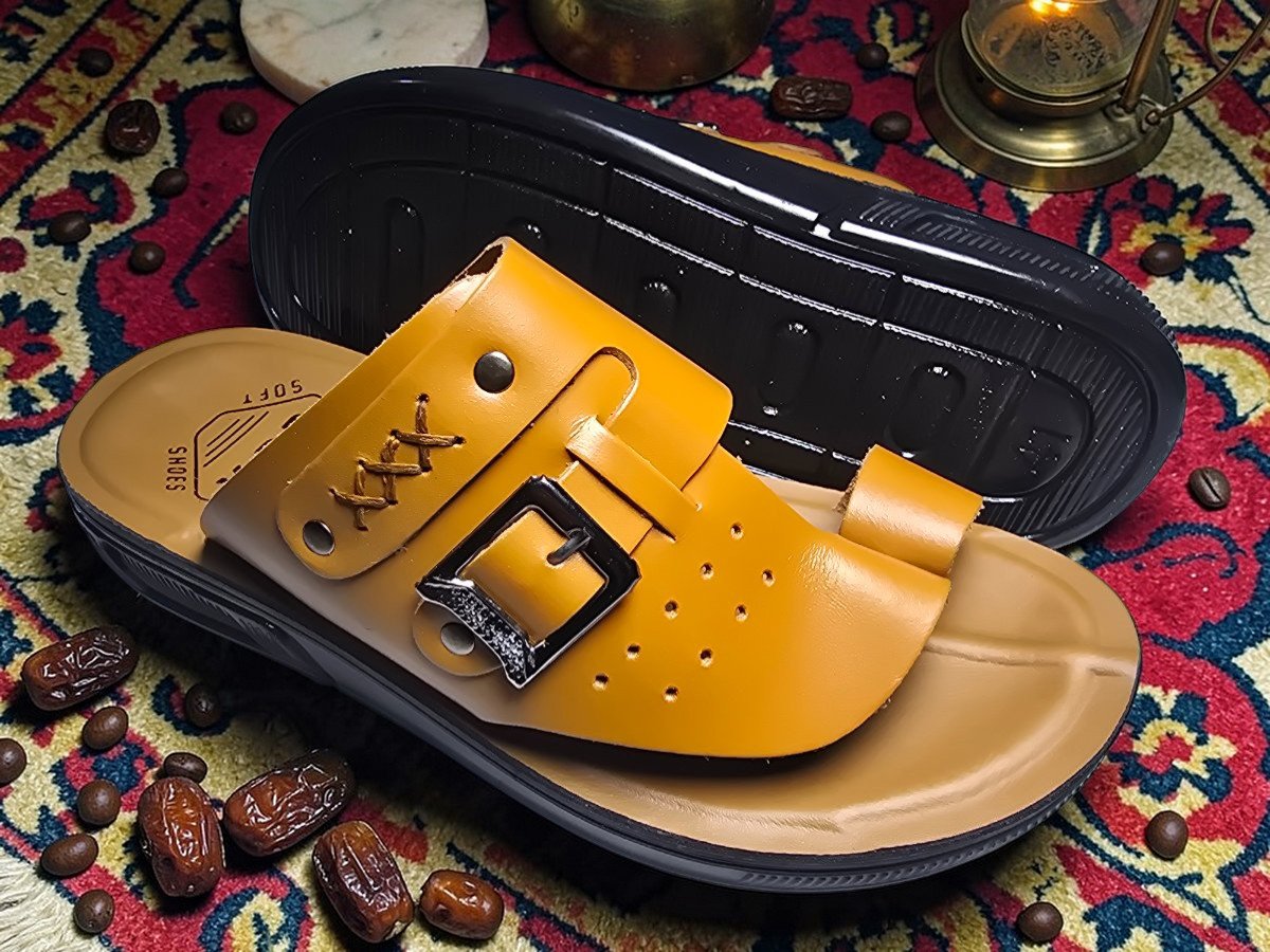 شبشب حقن رجالي xlux - 202- عسلي