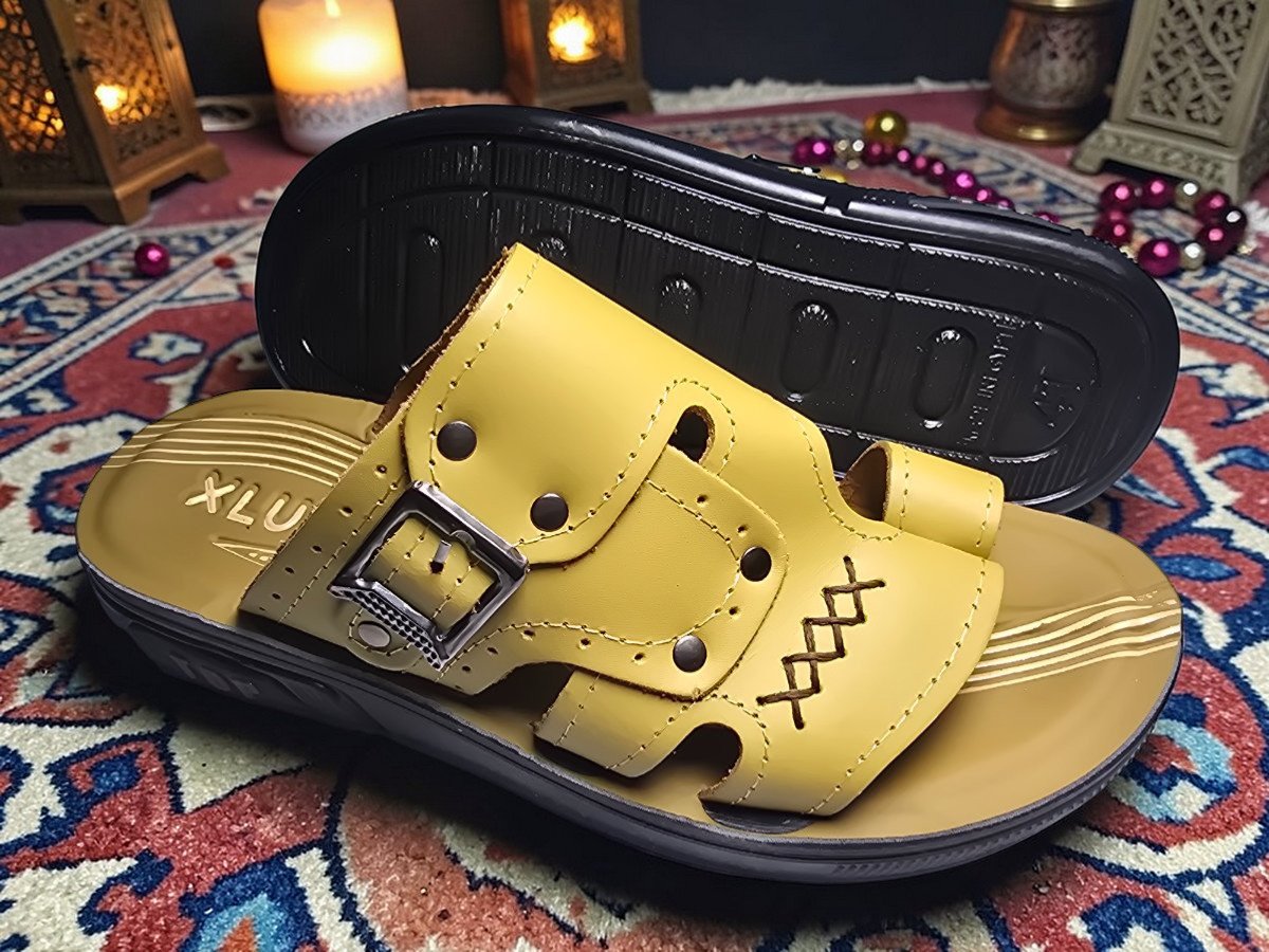 شبشب حقن رجالي xlux - 252- عسلي