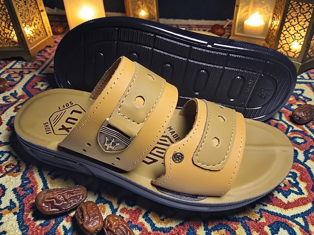 شبشب حقن رجالي xlux - 254- عسلي